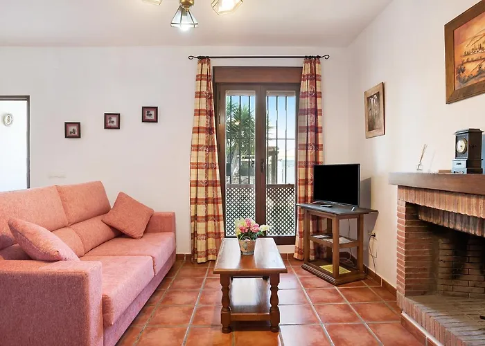 Casa Villanueva 1 -Solo Familias
